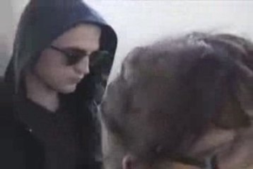 Robert Pattinson To Go From New Moon To New Dune?