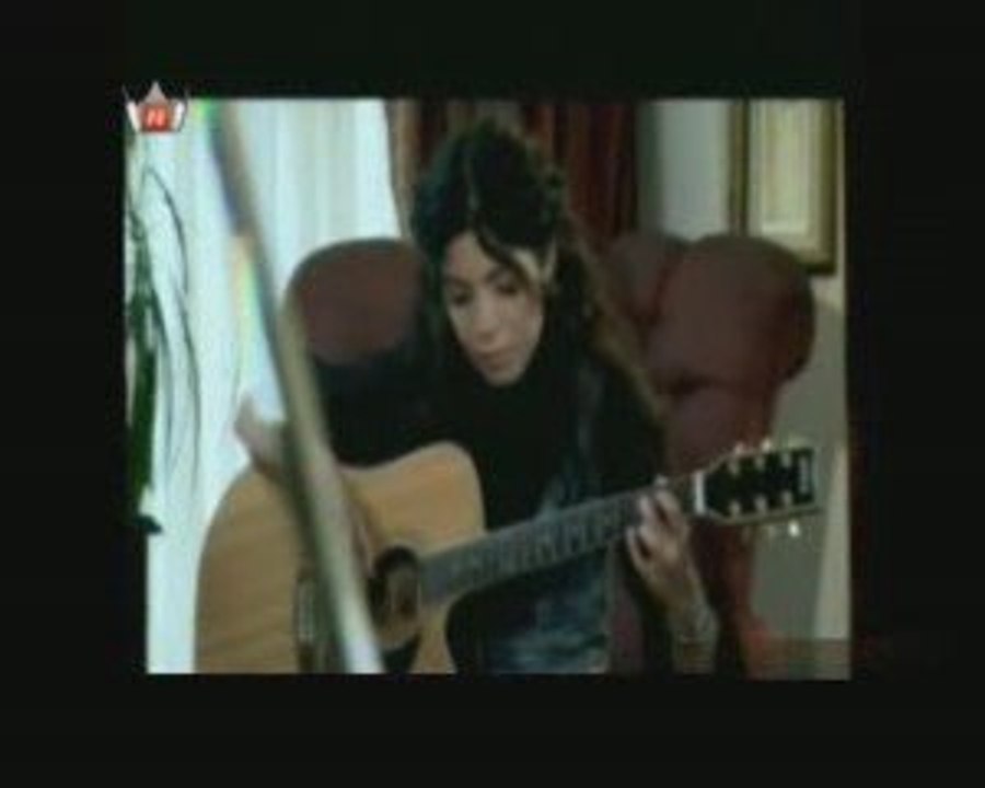 Neslihan - Gitme YEP YENI ORJINAL KLIP HQ 2009