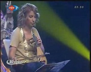 Aysun Gültekin Su uzun gecenin gecesi olsam