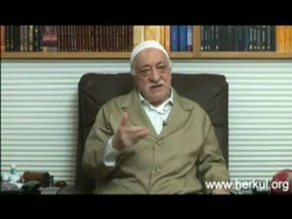 Fethullah Gülen -  Biat Kültürü ve Fikir Hürriyeti Part 5