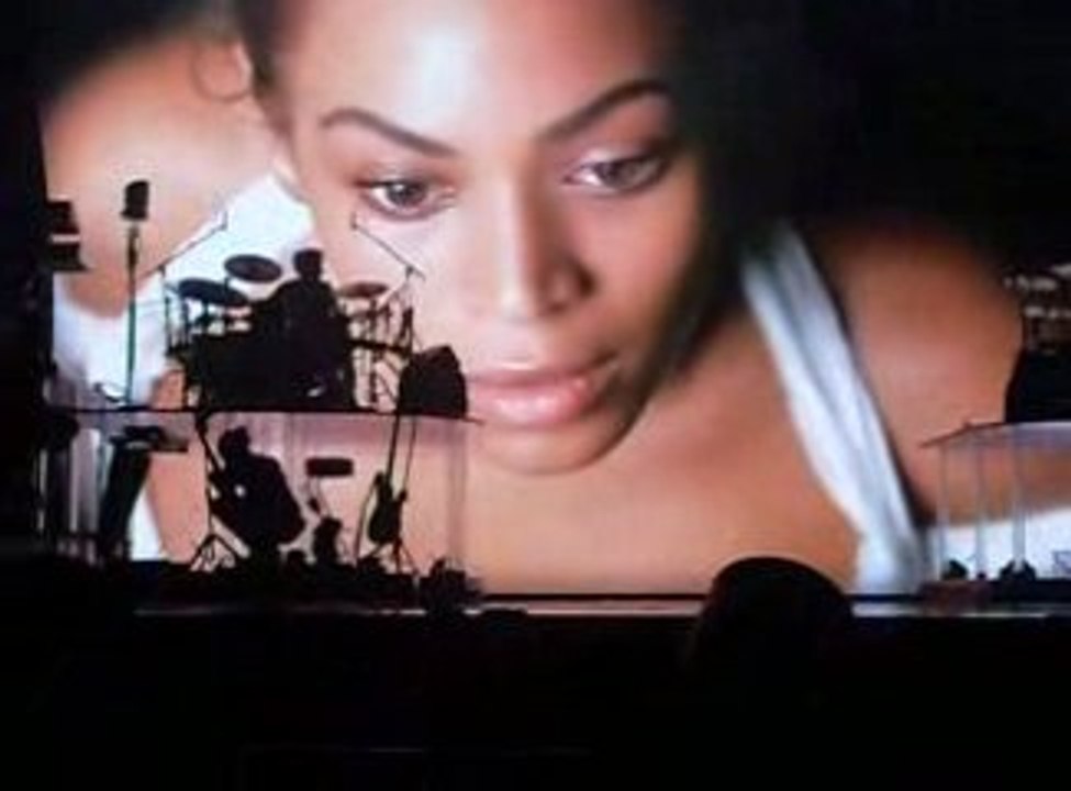 Beyoncé vs Sasha
