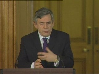 Gordon Brown meets Pakistan's President to talk about terror