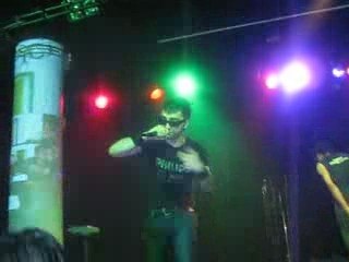 Holistic Performs "Throw Down"