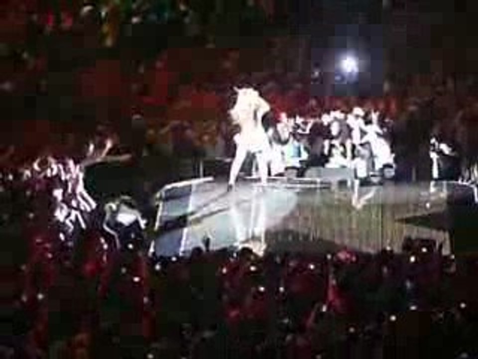 Beyoncé You Don't Love Me (No No No) Paris Bercy 05/05/09