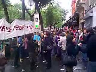 Manif féministe contre Orelsan au Bataclan