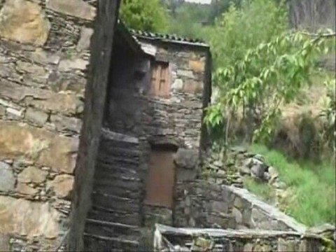 ALDEIAS DE XISTO CANDAL - LOUSÃ - COIMBRA