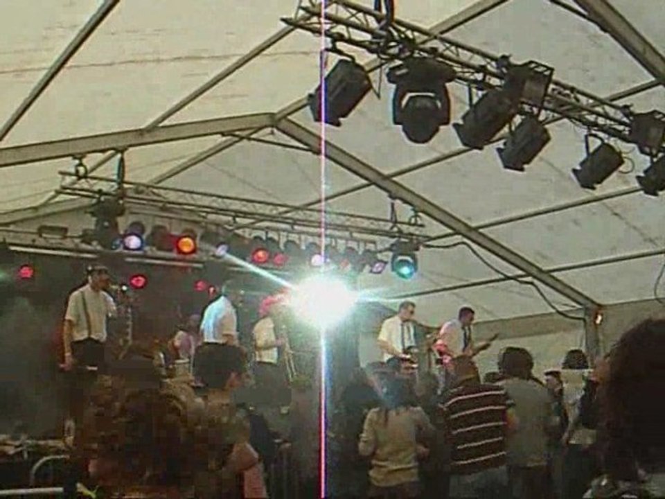 Festival zikenstock 2009 au Cateau : Les Skateziens