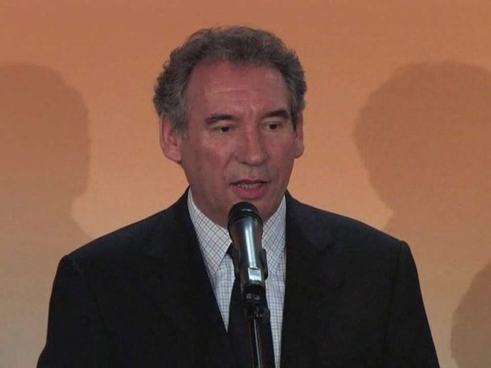 FRANÇOIS BAYROU CONVENTION THÉMATIQUE 13 MAI 2009 PARTIE 1