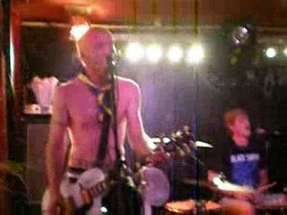 Dolores Riposte - J'ai pas envie d'rentrer chez moi