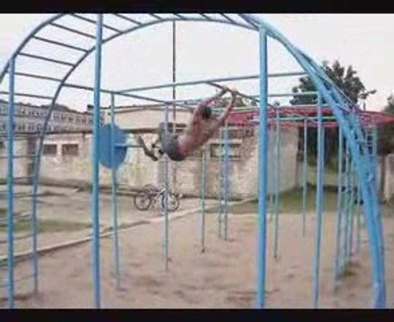 ⁣Russian climbing