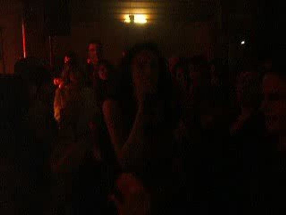 PAULINE (13-05-09 à Caen) - Music pop 2