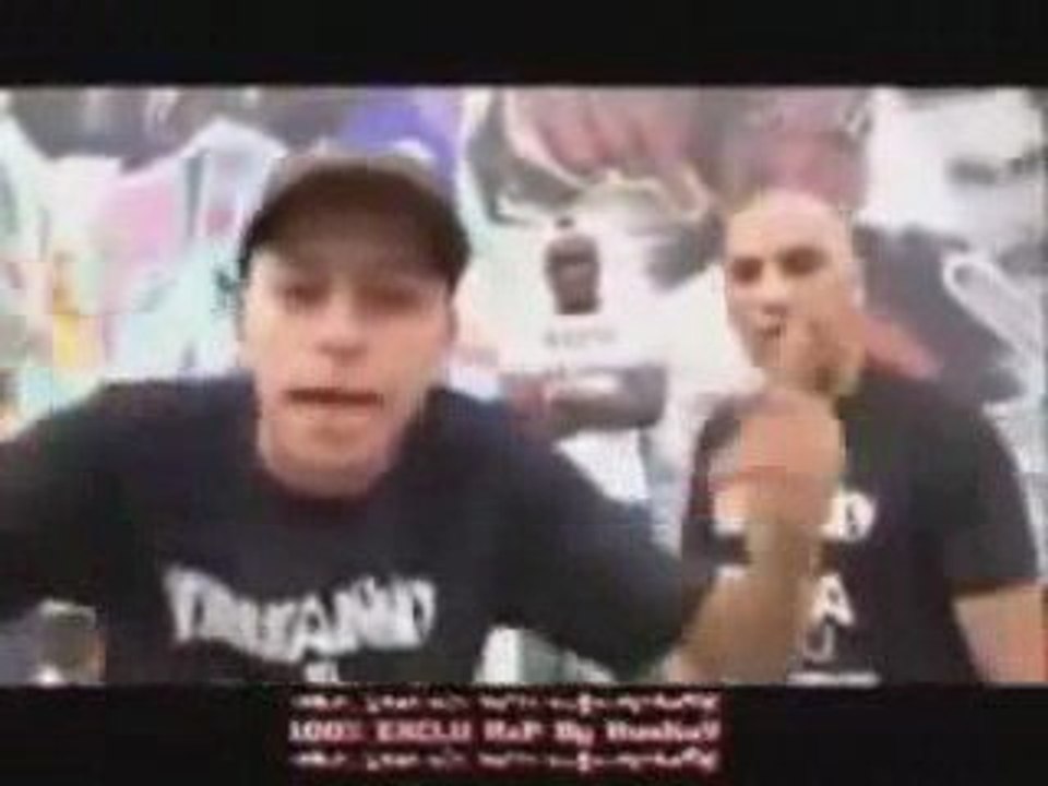 Morsay a la plage avec ses potos