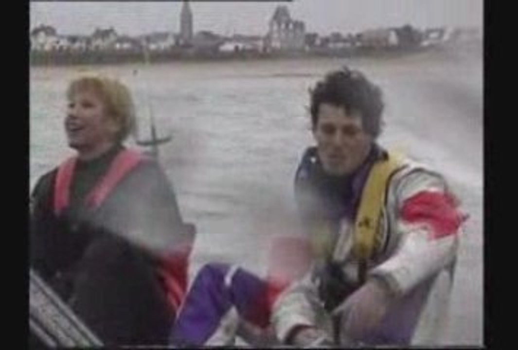 Nono fait du bateau