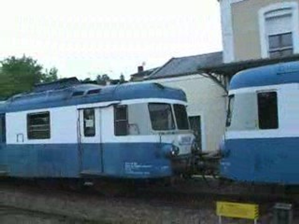 X 2844 et 2907 en marche d'essais