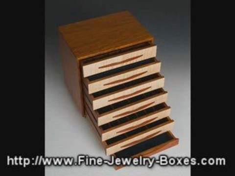 Jewelery boxes: Wood and Handmade