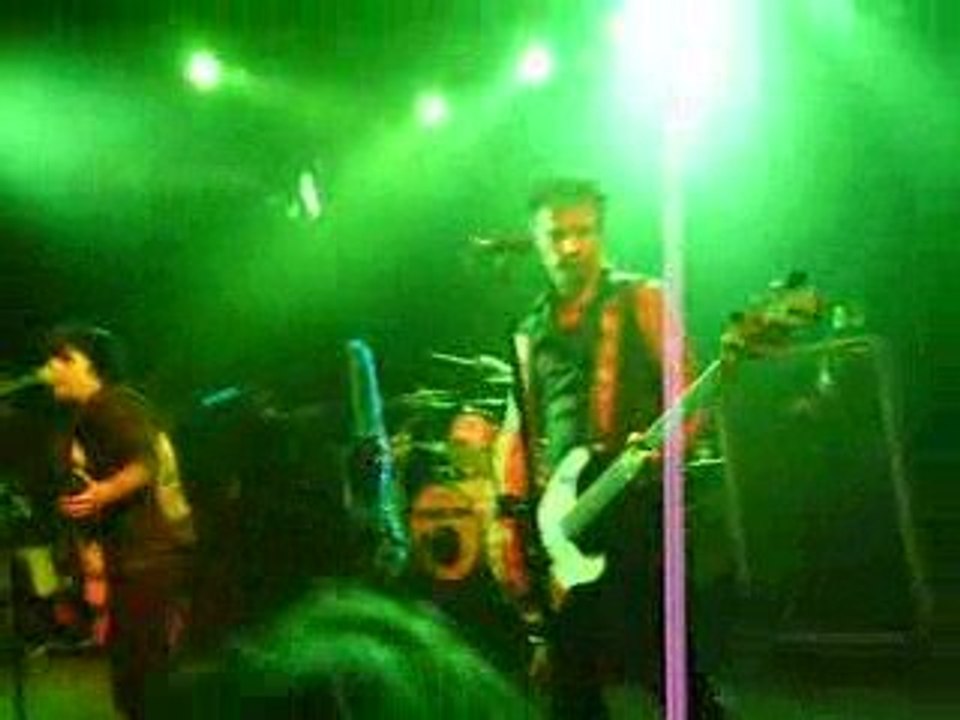 Green Day Paris trabendo 12 mai 2009