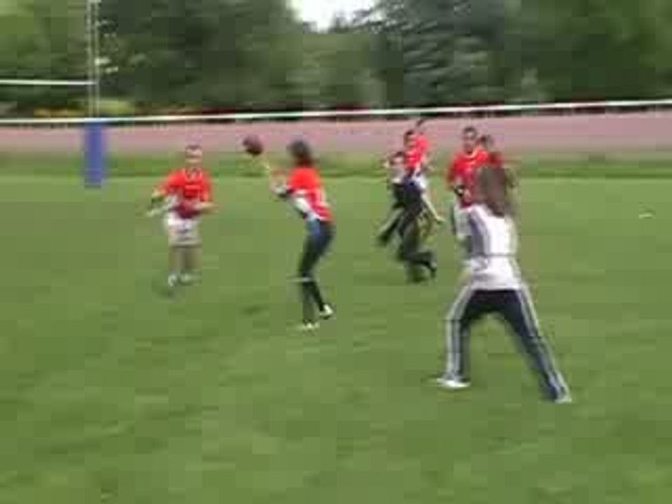 MOV032