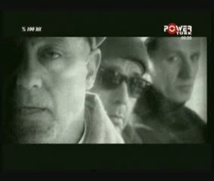 Grup Gündoğarken Rüzgar