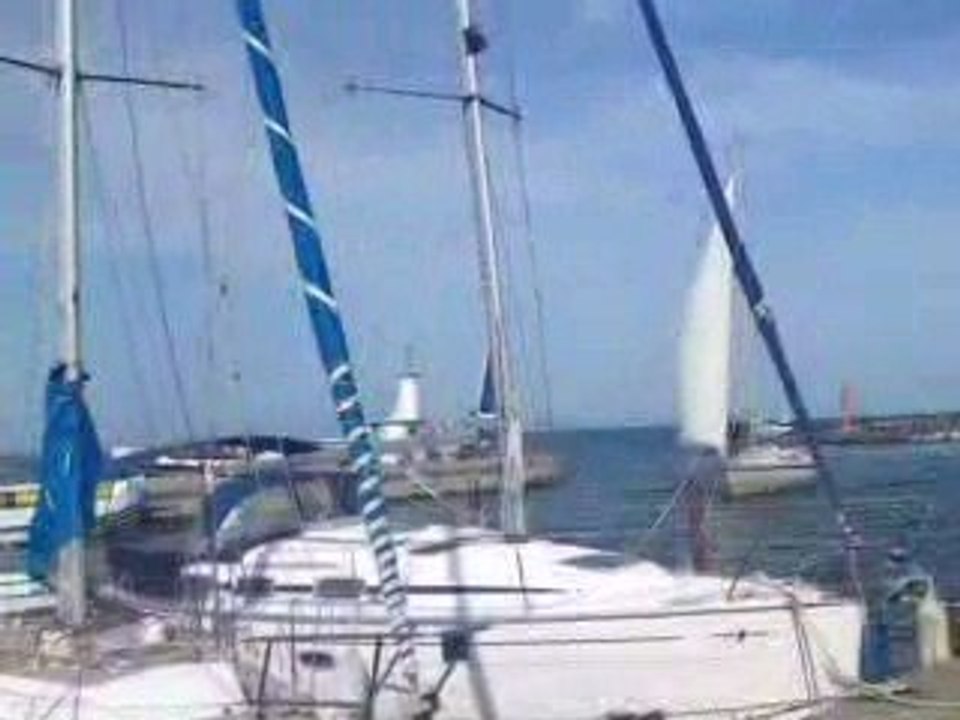 Entrée au port