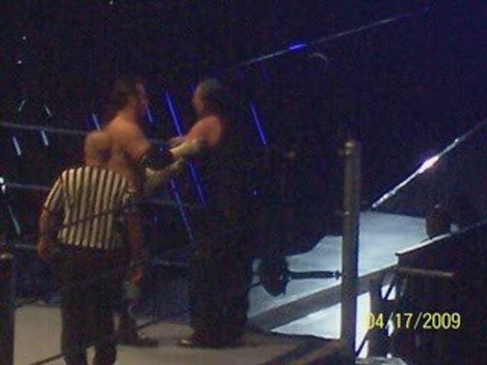 Wwe wrestlemania revange tour 2009