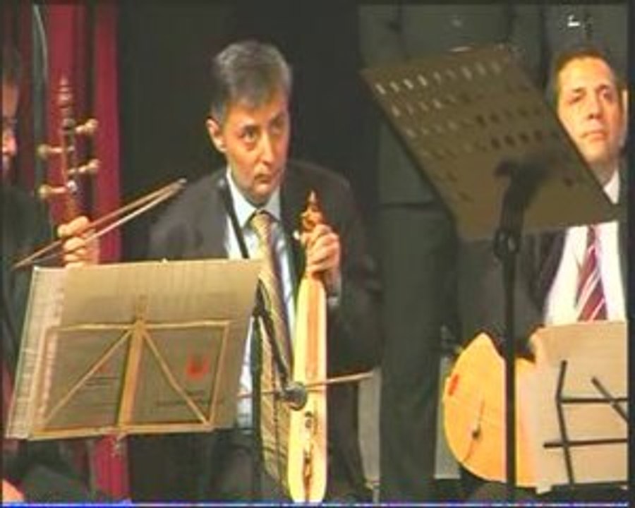 Garip Dağlar (Yol havası) Nebahat Tuğ