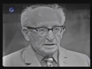 Poet Levin Kipnis Talks on Songwriting  לוין קיפניס בשיחה