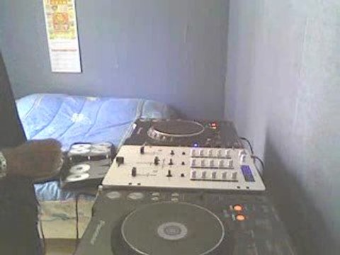 Dj KRIS-T MIX ZOUK A LANCIENNE PARTY 1