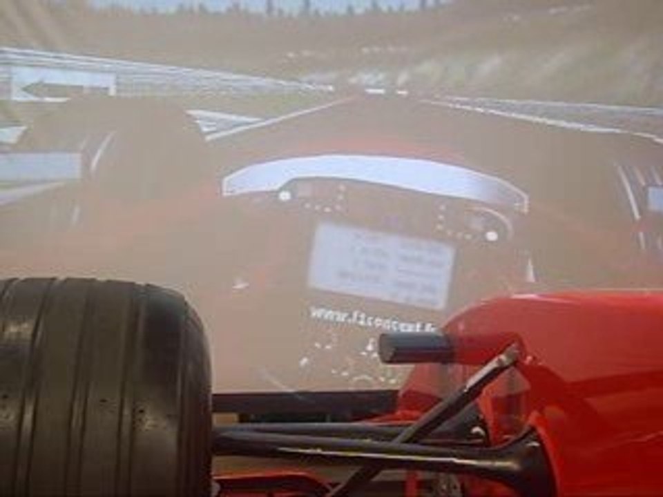 nassor joue le pilote de formule 1