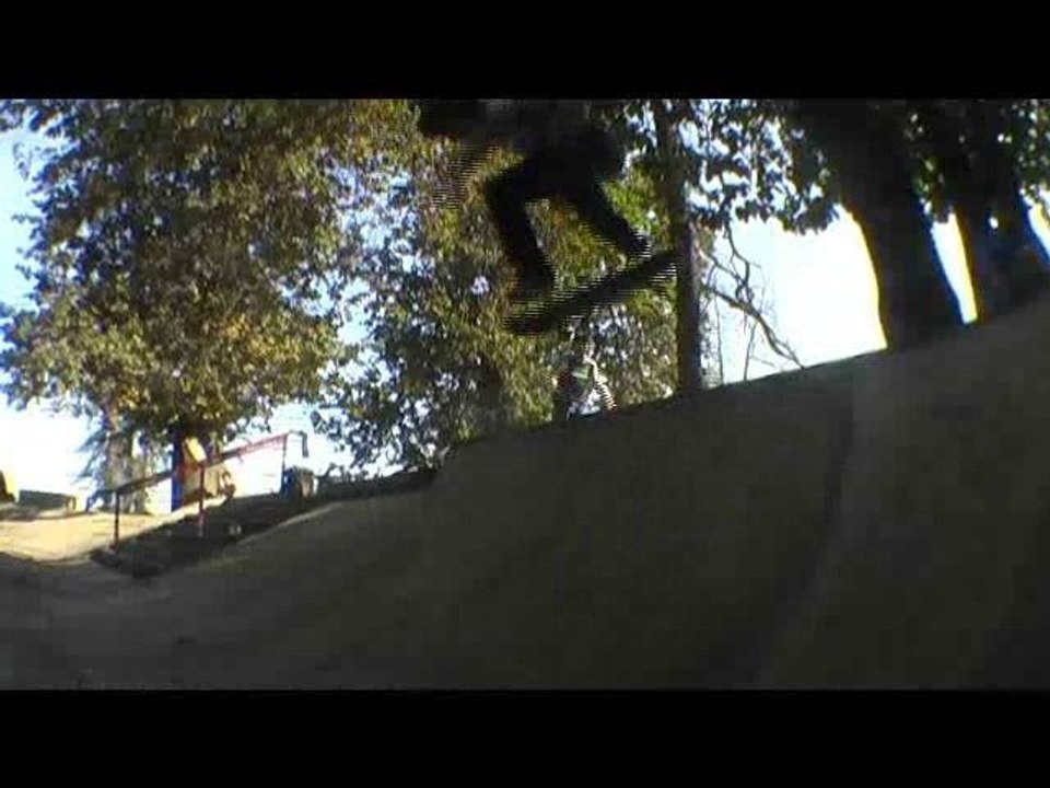 Skate Session with Kaya Unite / graneros park