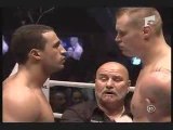 Badr Hari vs Semmy Schilt - it's showtime2009 K1 WORLD Fight