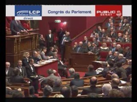 Faites-les Taire ces Traitres