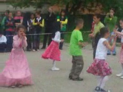 Karatepe İlk Ögretim Okulu 3/A Çekirge