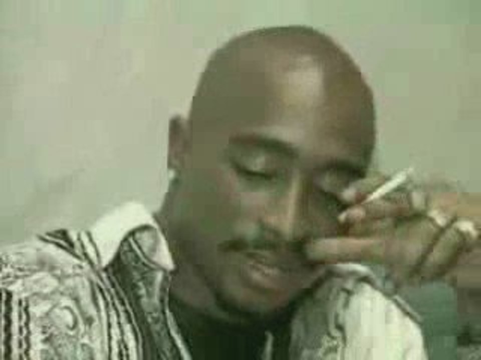 2pac remix ce son c'est la guerre !!! tuerie tupac remix