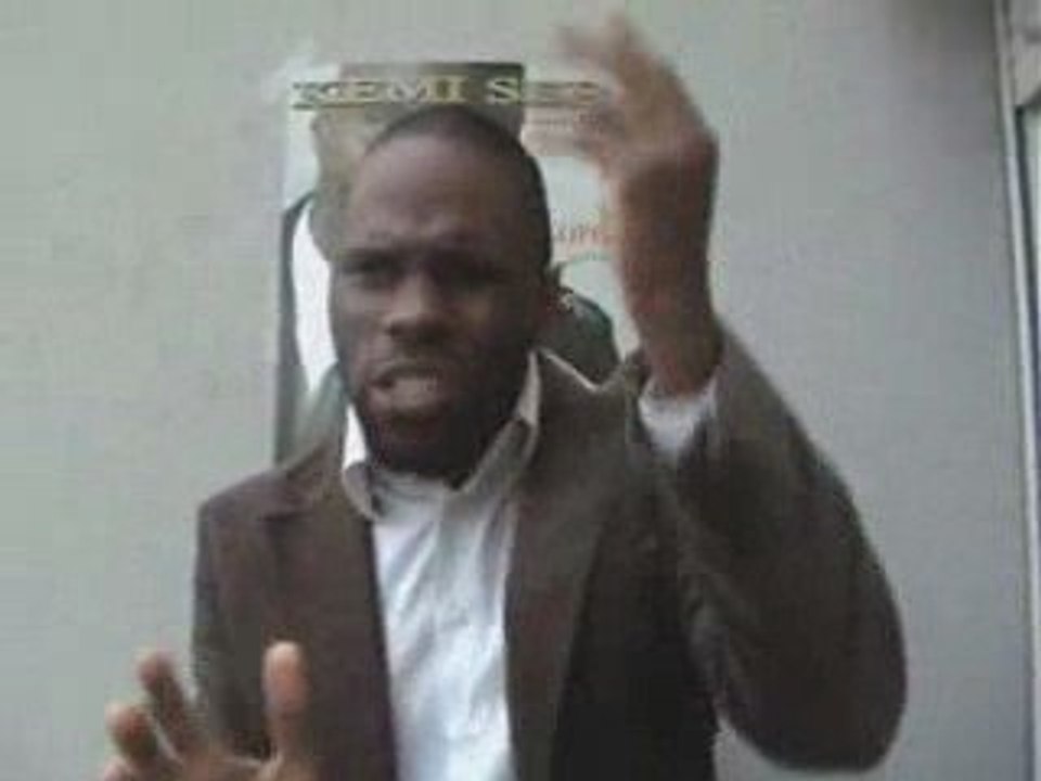 L'ULTRA-COMMUNAUTARISME de SARKOZY ( KEMI SEBA )