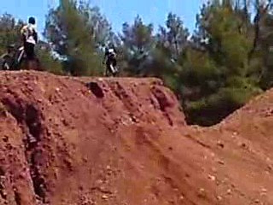 chute impretionante en velo