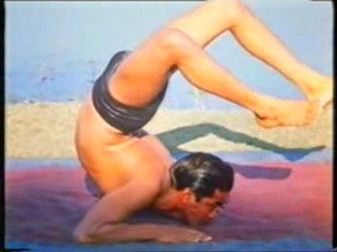 YOGA svizzera yogis da jaya 3/4