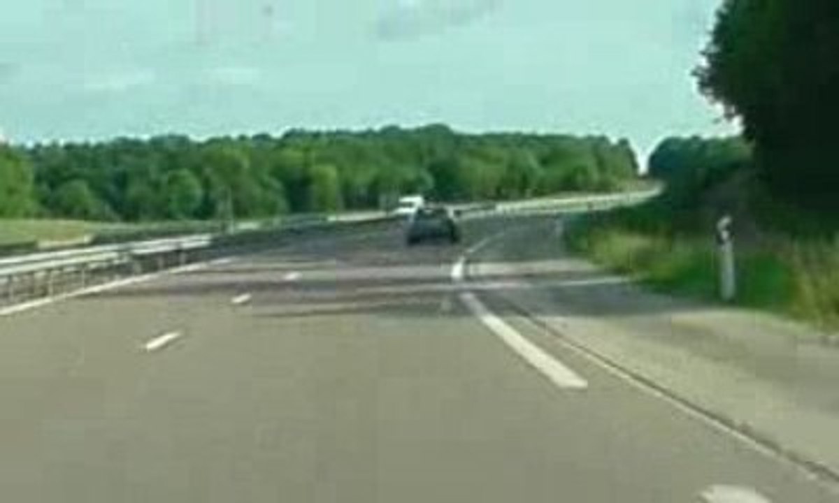 MEGANE RS REPROG VS BMW M3 CSL