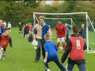 Prince William gives his support to England's World Cup bid