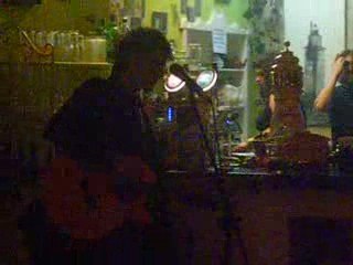 "That's all right, mama". Elvis cover by Nacho García.