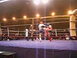 Yaz panam round 1 coin rouge