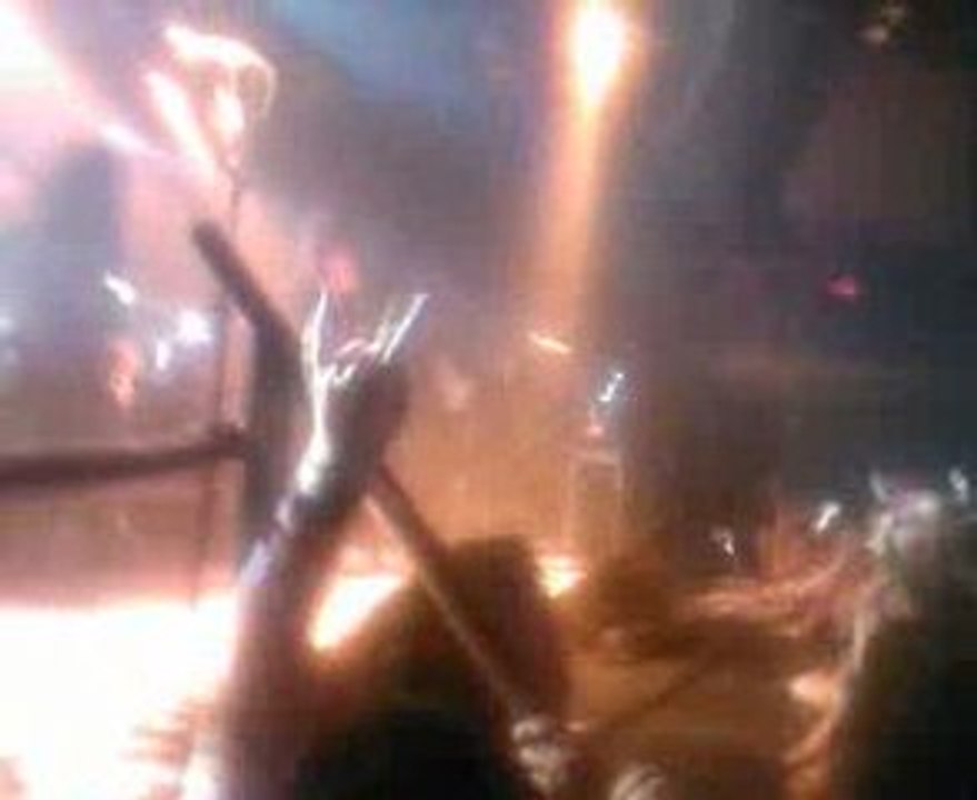 Girugamesh Loco 17 mai