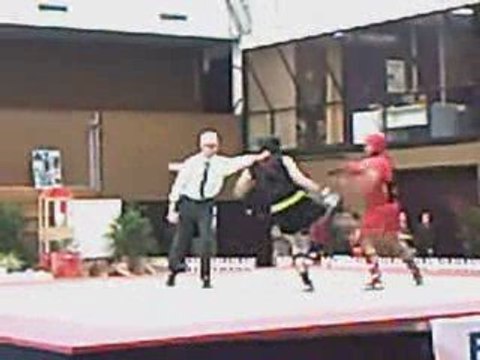 Championnat France Sanda 2009 Classe B -85kg Cédric combat 1