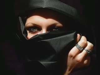 Habibi ya nour el - My darling, you are the glow in my eyes.