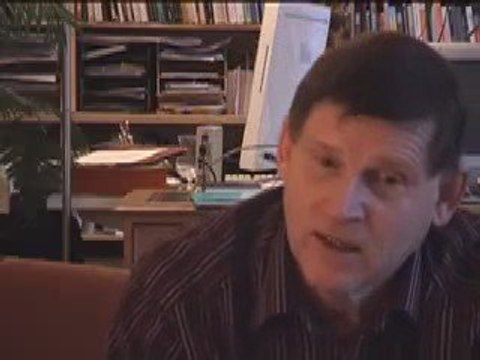 Michel Collon: Kouchner, le vrai et le faux 2/2