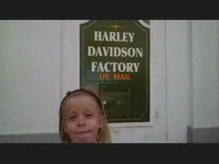 18 mai a 16h25  promenade aprés l'école de LOLA