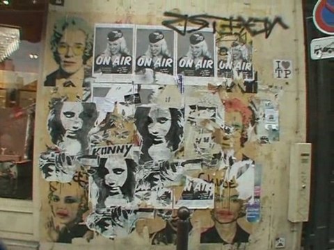 Performance de Konny Steding à Saint Germain-des-près, Paris