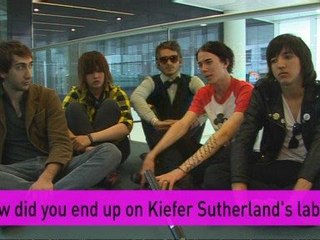 Billy Boy on Poison are not 'Standing Still'