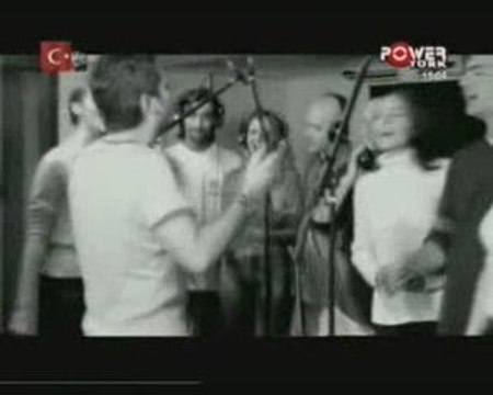 Kenan Dogulu - Dag Basini Duman Almis[Yeni Klip 2009 H.Q]