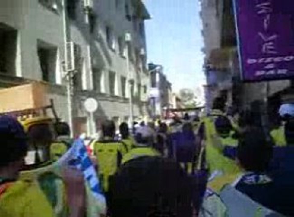 İzmir Sokakları Vamos Bien Haklıyız Kazanacağız.13-05-2009