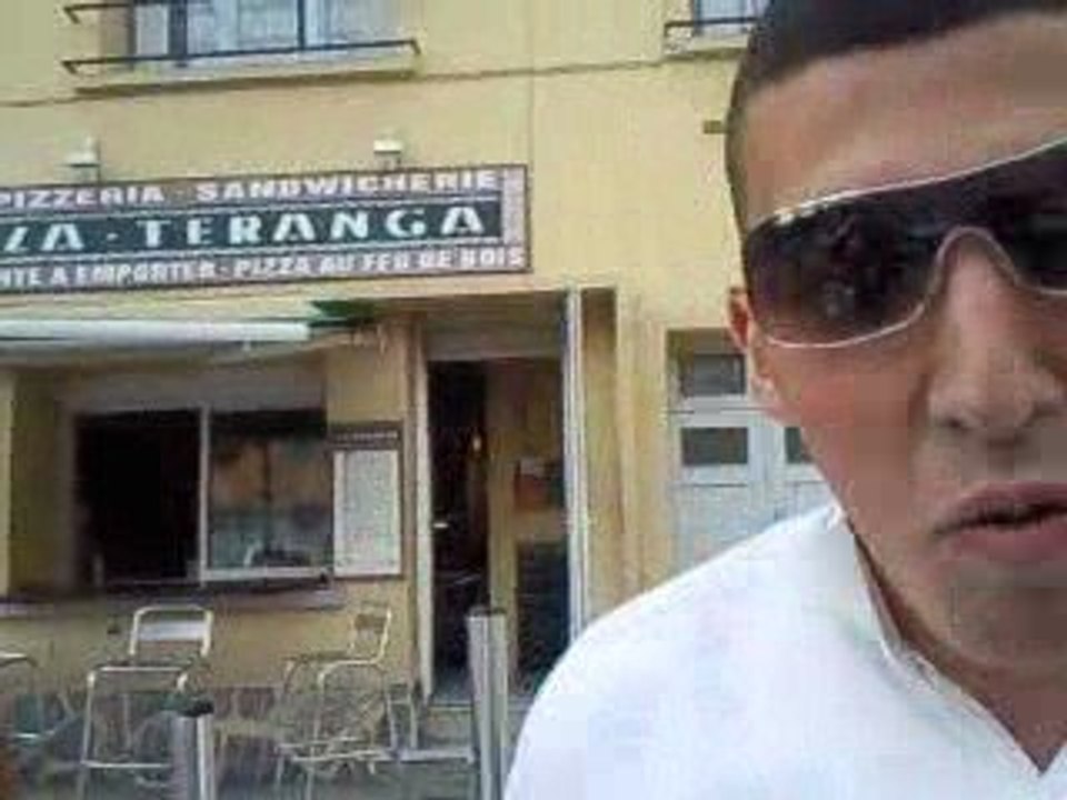 Street bench-Malek.barek devant teranga